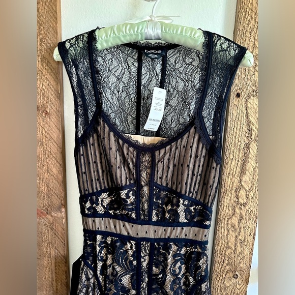 New Bebe Multi Media Black & Nude Lace Bodycon Midi Dress Women’s sz XS